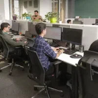 همکار خانم جهت کار اداری و مالی