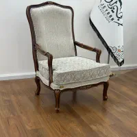 استخدام نیروی نجار