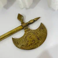 تبرزین برنجی