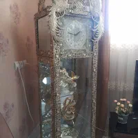 ساعت ایستاده برنزه
