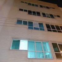 خانه ویلایی .بلوار ولیعصر .سه طبقه.