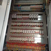 تعمیرات و راه‌اندازی برق صنعتی در اصفهان