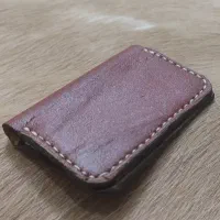 جاکارتی بانکی قهواهی رنگ گم‌کردم