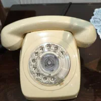 خط تلفن ثابت