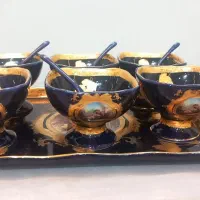 سرویس بستنی خوری