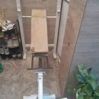 وزنه ولوازم بدن سازی