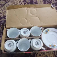 فنجان گلابی