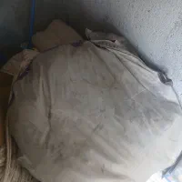 یک عدد چادر مسافرتی ۸ نفره برزنتی