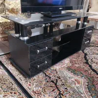 میز تلویزیون شیشه ای