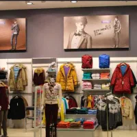 استخدام فروشنده در برند جین وست(پالادیوم)