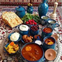 ظرفشور و کمک آشپز خانم