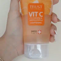 ژل شستشو ویتامین c