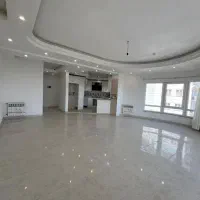 واحد ۱۰۸ متری در طالقانی / آفتاب گیر