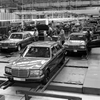 مرسدس بنز 280SEL W126