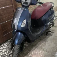 فیدل ۴ sym در حد نو