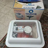 دستگاه جوجه کشی