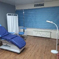 ادمین، منشی، ویزیتور. اپراتور لیزر