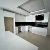 ۱۱۰متری تک واحدی غرق نور