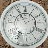 ساعت دیواری