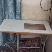میز چرخ خیاطی