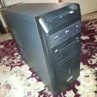 کامپیوتر رومیزی Core i3  سالم و تمیز