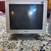 کیس و مانیتور