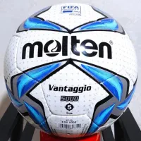 تعدادی توپ فوتبال سایز 4 و 5 باقیمت خرید پارسال