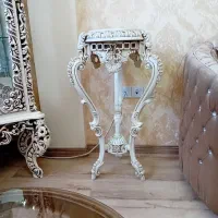 میزتلفن یاکنارسالنی