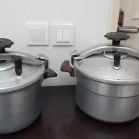 دو عدد زودپز  یک عدد پلو پز