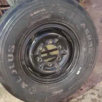 رینگ و لاستیک نیسان