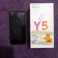 y5 lite ال سی دی شکسته