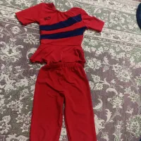 دو دست لباس ژیمناستیک