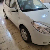 ساندرو تحویل 98 صفر خشک