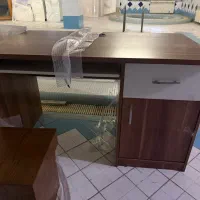 میز تحریر کامپیوتر