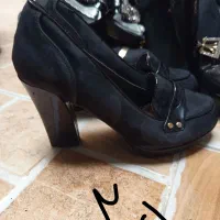 تعدادی کفش و صندل شیک.تعداد محدود