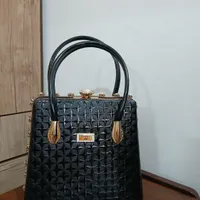 به قیمت حراجی