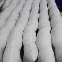 تشک و بالش و لحاف