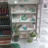 استند آرایشی برند شون کمددار همراه باتستر