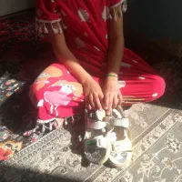 کفش به دلیل شرایط بفروش میرسد