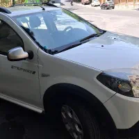 رنو ساندرو استپ وی اتوماتیک