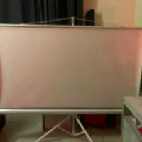 پرده پروژکشن
