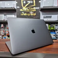 مک بوک پرو ۲۰۱۹ i9 با ۸گیگگرافیک Macbook Pro 2019