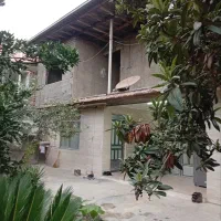 یک واحد دوطبقه با متراژ 360متر طبقه بالا نیمه ساز