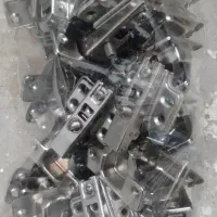 تعدادی یراق کمد و کابینت