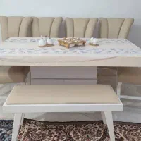 فروش یک دست میز ناهار خوری 8نفره