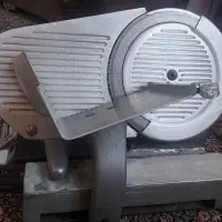 دستگاه کالباس بر