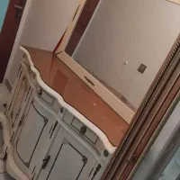 کنسول و آینه