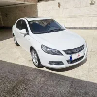 جک J5 بدون رنگ تمیز و کم کار