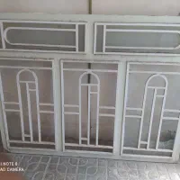 درب سرویس پنجره