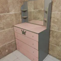 میز آزایش و دراور با ایینه